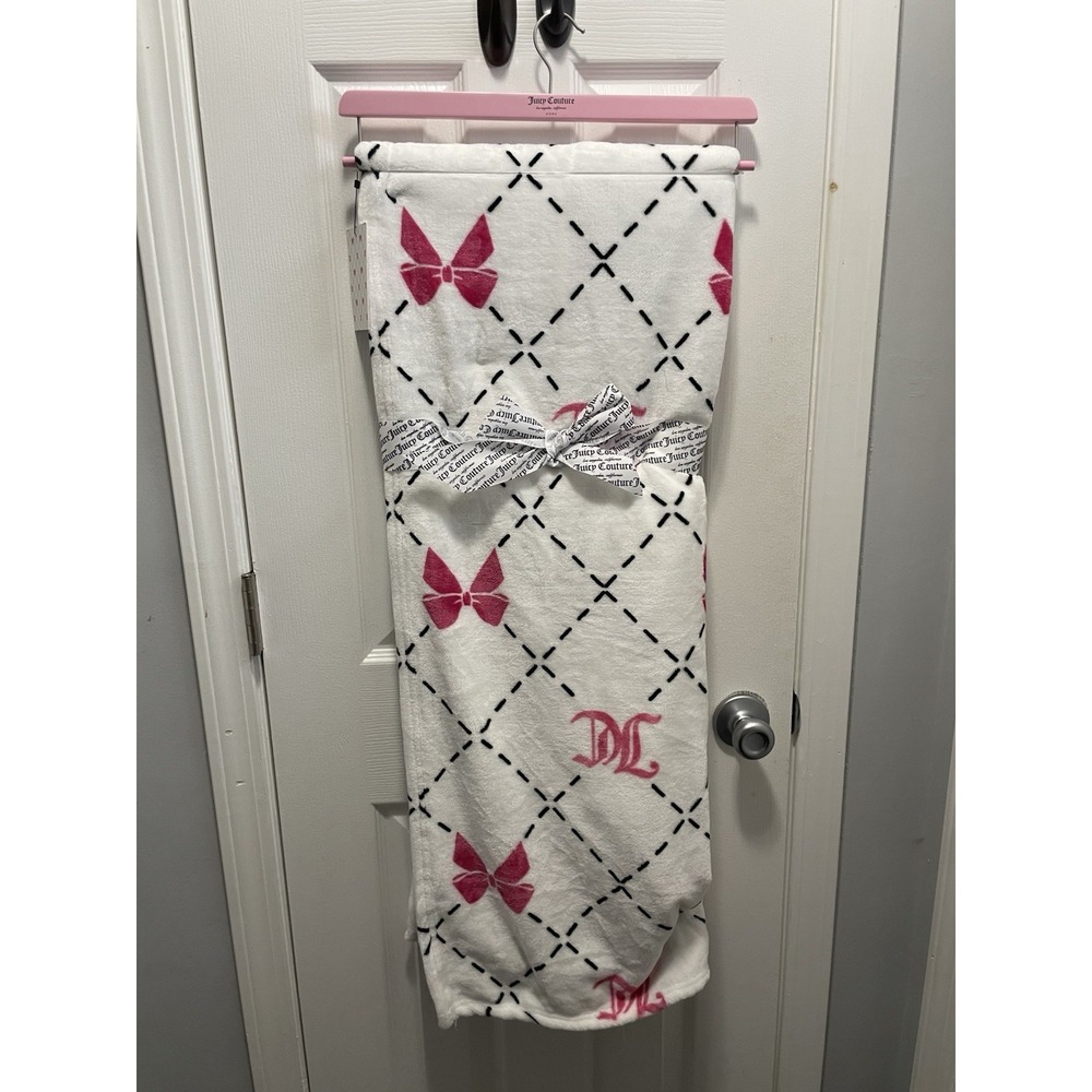 Juicy couture plush throw Pink JC Bows BNWT Y2K Cozy Blanket